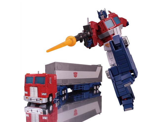 50,000円、トランスフォーマー マスターピースより「MP-44 コンボイ