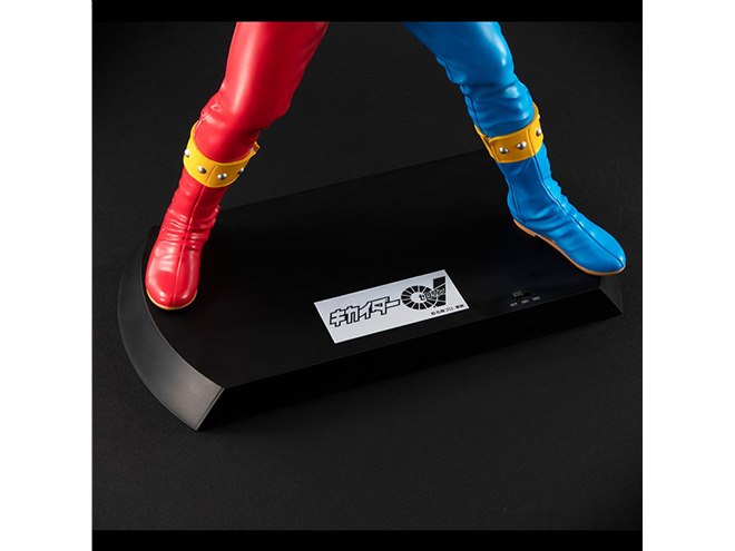 メガハウス、全高約400mmのフィギュア「Ultimate Article キカイダー01