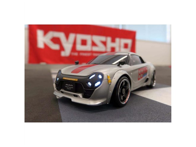 マニアックなラジコンカー「ミニッツ ネオクラシックレーサー」発売