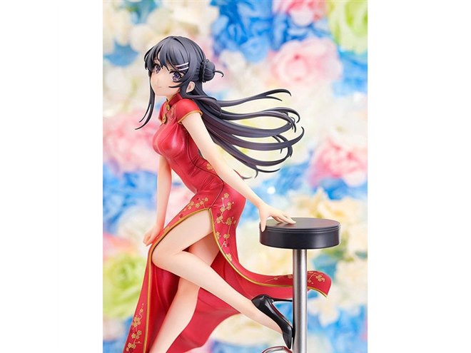 青ブタ」“大きなスリットが入ったチャイナドレス姿”の桜島麻衣が登場