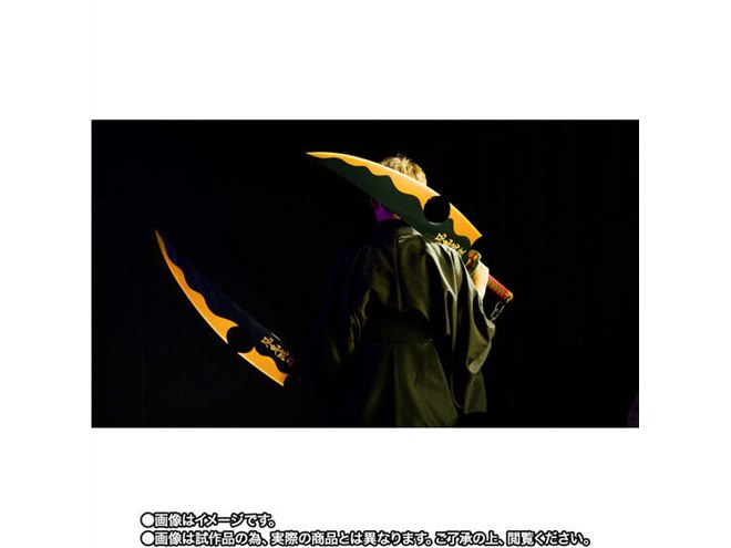 鬼滅の刃」宇髄天元の日輪刀を“ド派手に“立体化、2本の刀をつなぐ鎖も