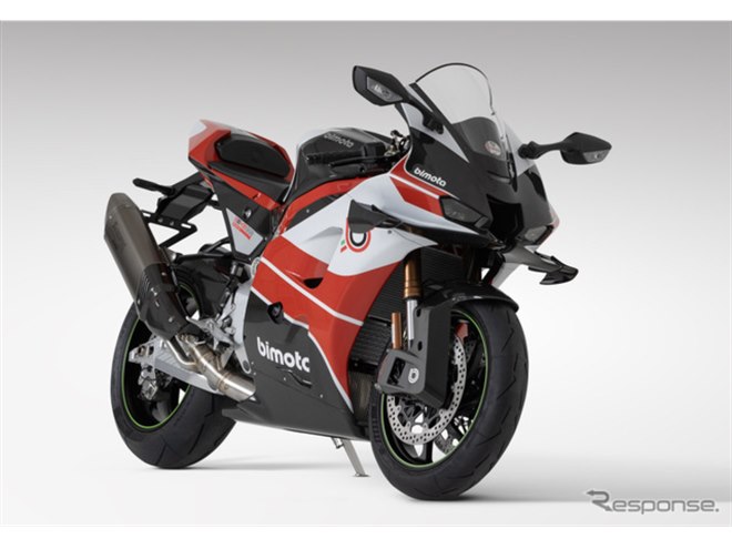 レースマシンほぼそのままに市販化、カワサキエンジン搭載のイタリア車