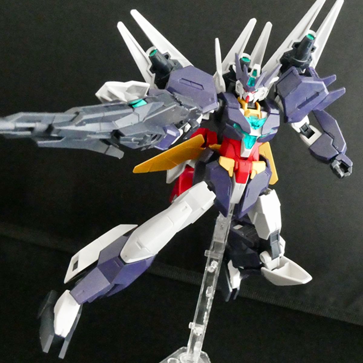 ガンプラの新たな可能性。「HG ユーラヴェンガンダム」に未来を見た