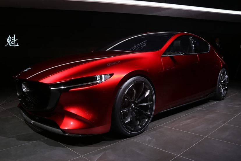 マツダ、“次期アクセラ”「MAZDA 魁 CONCEPT（マツダ カイ コンセプト