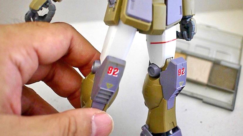 ガンプラのリアル感アップ！ “汚し塗装”が簡単にできるタミヤの神