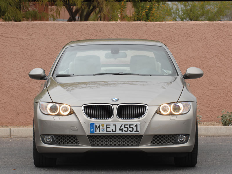 BMW 3シリーズ セダン 2005年モデル 325iの価格・性能・装備