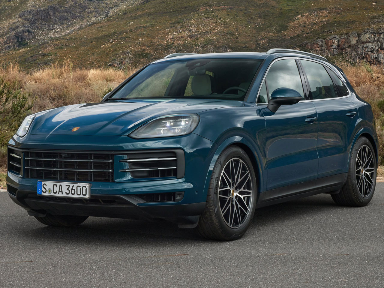 ポルシェ カイエン 2017年モデルの価格・グレード一覧 価格.com