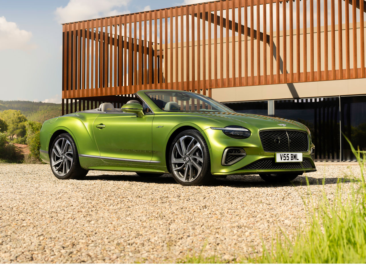 ベントレー コンチネンタルGTCの価格・新型情報・グレード諸元 価格.com