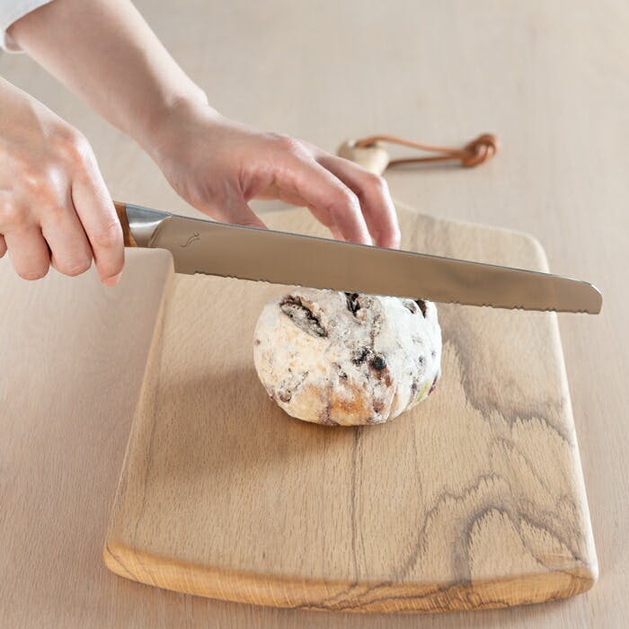 kasane パン切り包丁 21cm SCS210B スミカマ【ブレッドナイフ パンきり