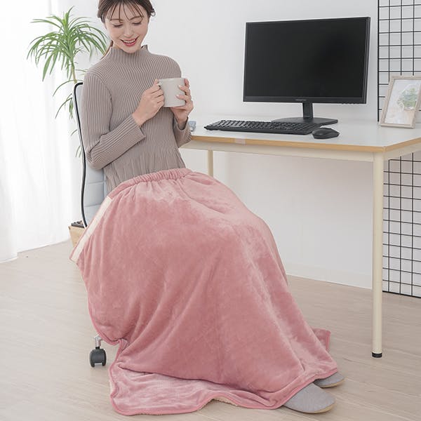 HOTαアルミ入り腰巻きブランケット ピンク 約140×90cm】 ちあふる 吸湿