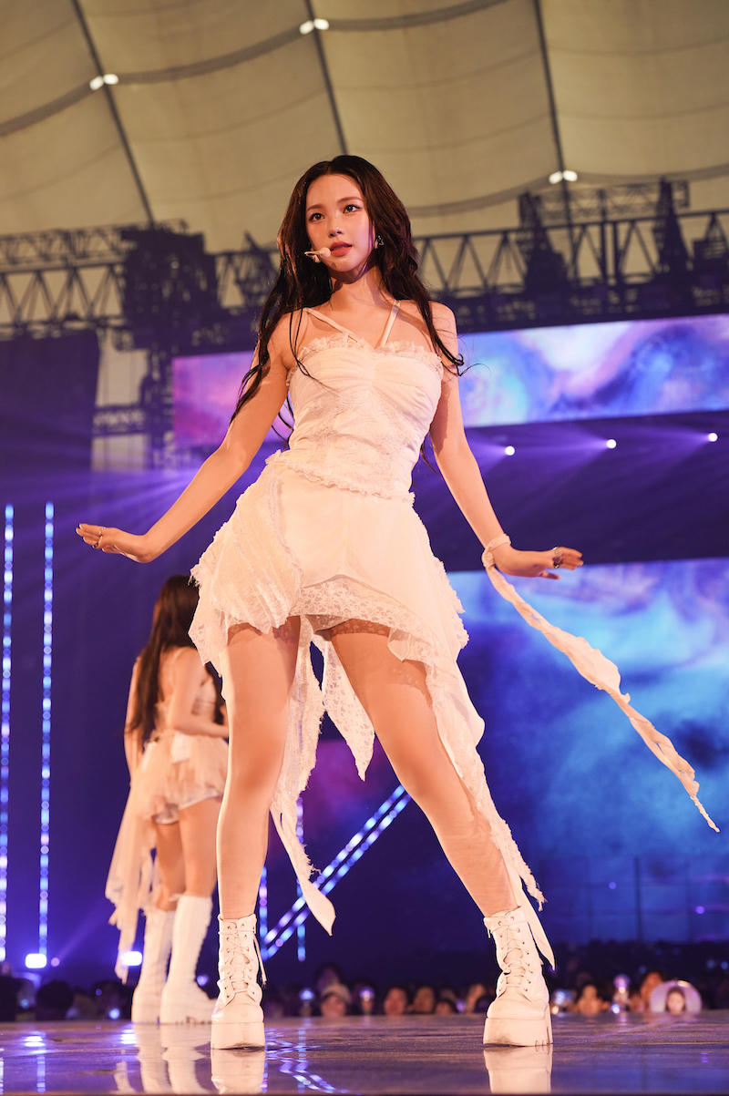 オフィシャルレポ】aespa、「人生の歴史的な瞬間」初の東京ドーム公演