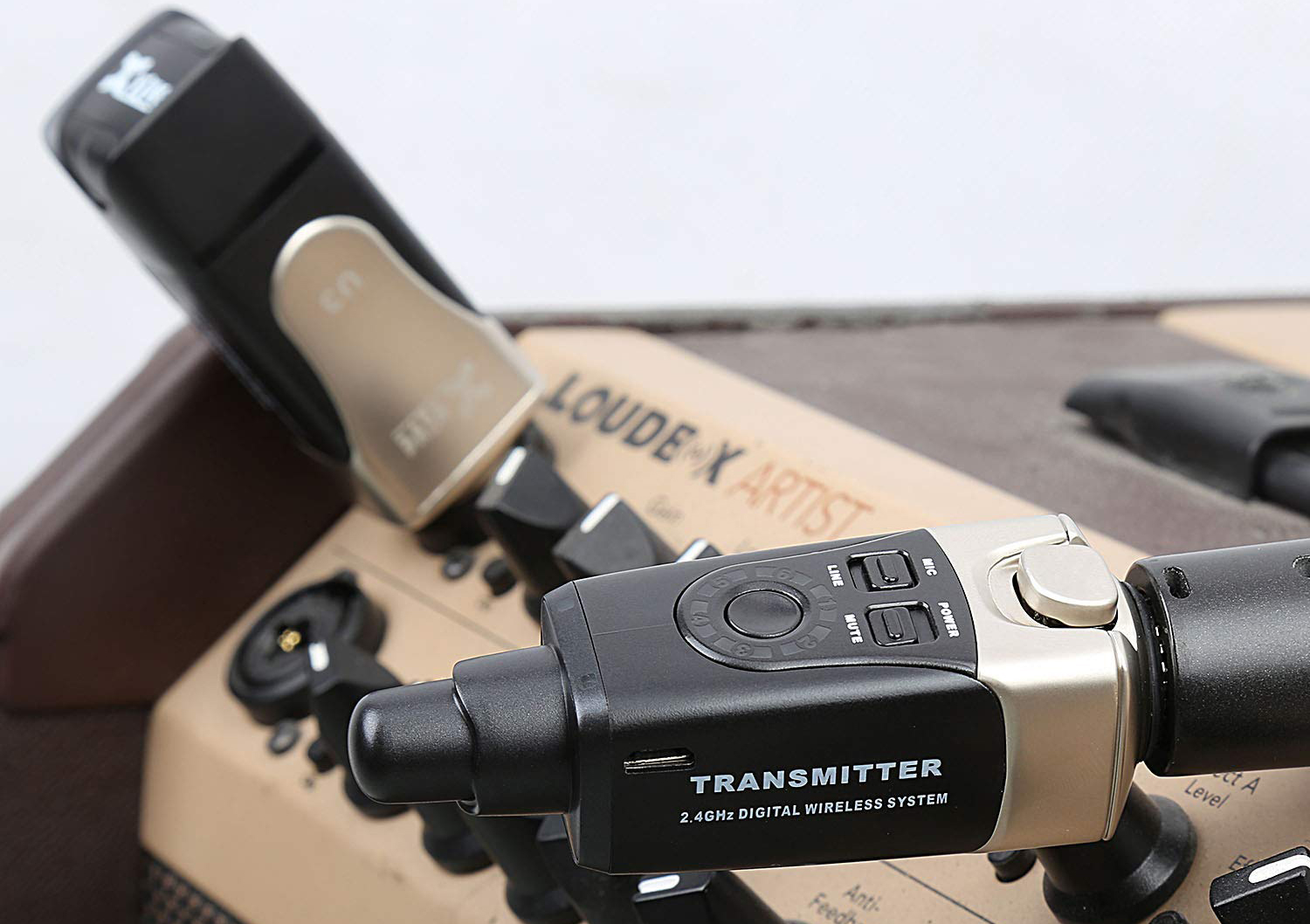 XVIVE U3 発表！マイクに装着するだけでワイヤレス化！ | Digiland