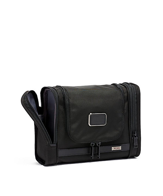 ハンギング・トラベル・キット（02203191） | TUMI/トゥミ