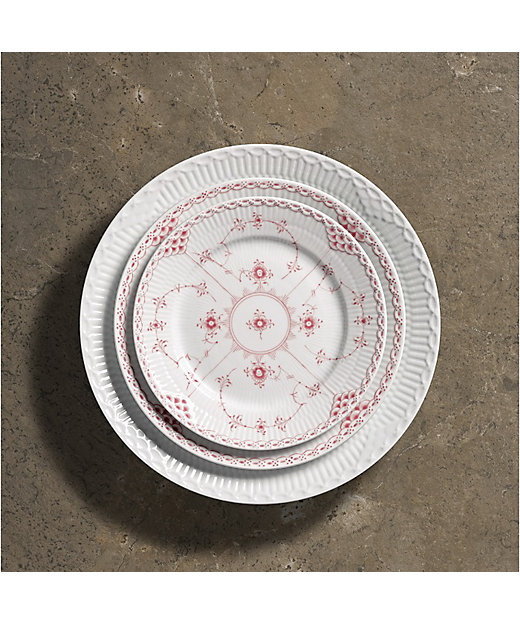 コーラルフルーテッド ハーフレース プレート19cm | ROYAL