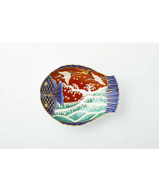 染錦手波鶴紋 魚型皿 小 | 深川製磁/フカガワセイジ | 三越伊勢丹