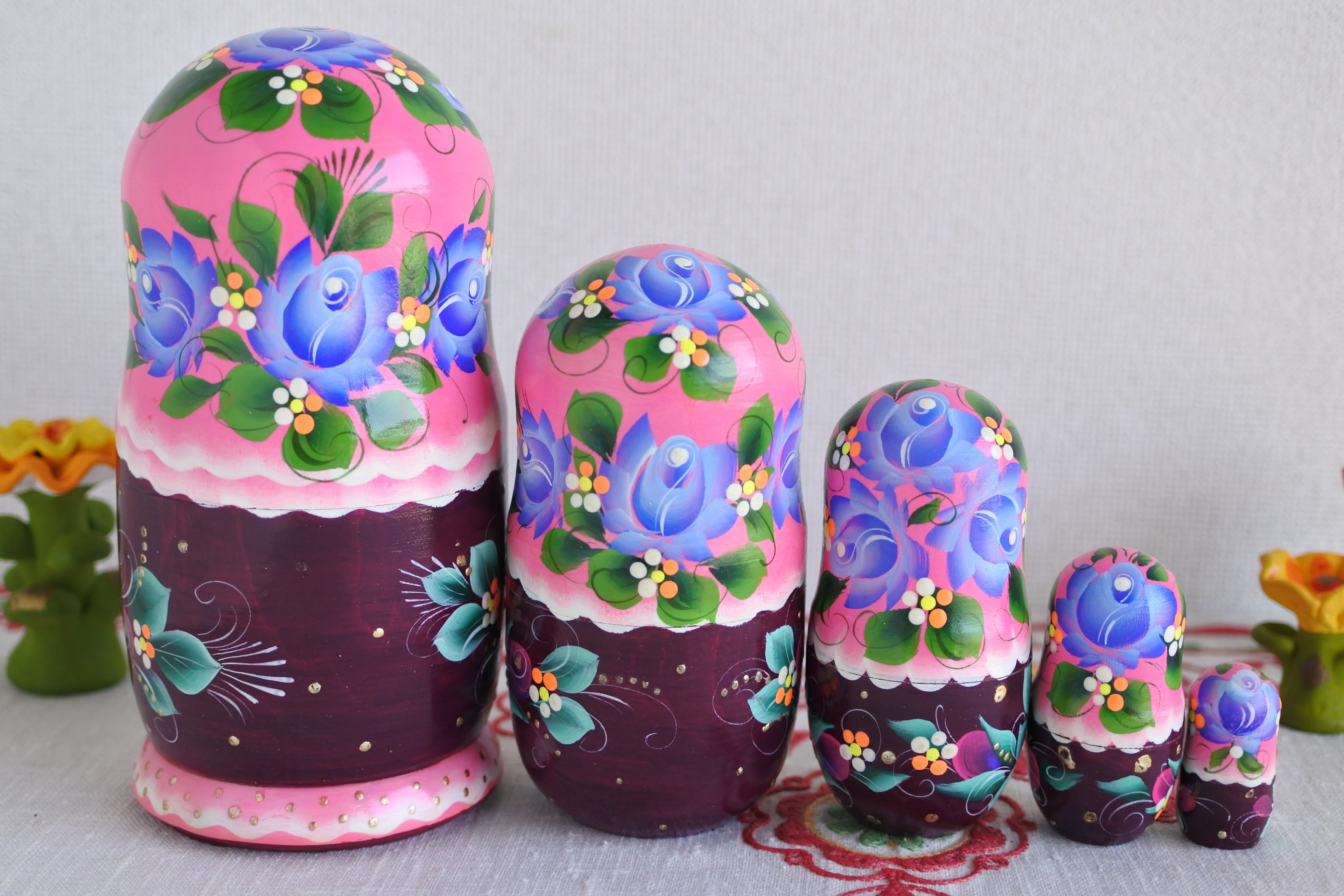 ロシア雑貨 マトリョーシカ 夏のおとぎ話 ピンク パープル 5ピース