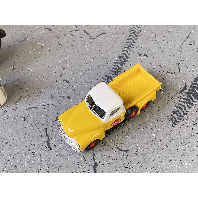 Coca Cola（コカコーラ） 1953年 シボレー3100ピックアップ ミニカー 1