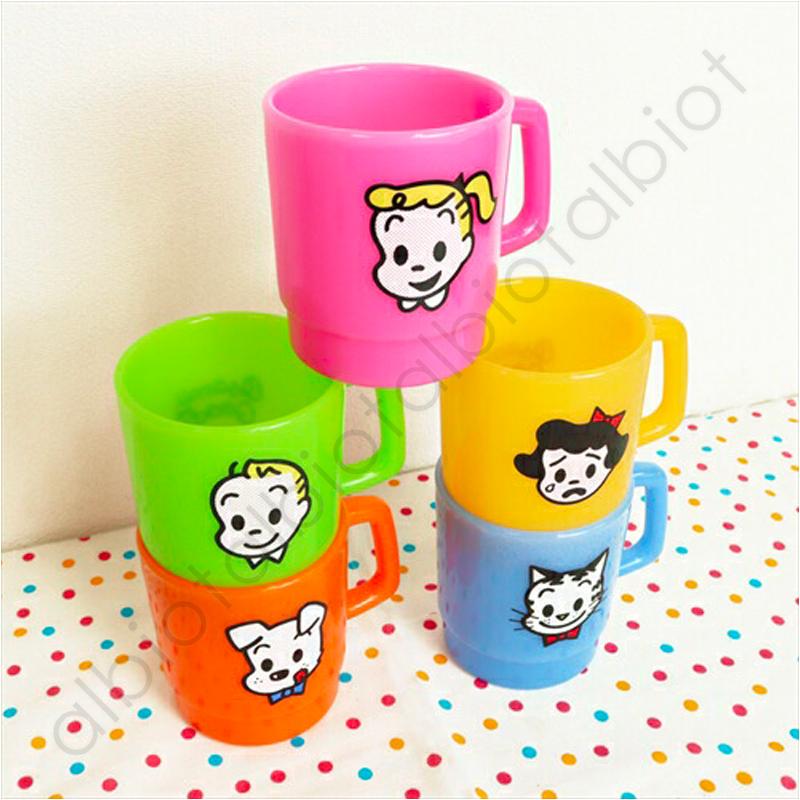 OSAMU GOODS（オサムグッズ） プラスチックマグ 350ml : albiot - 通販