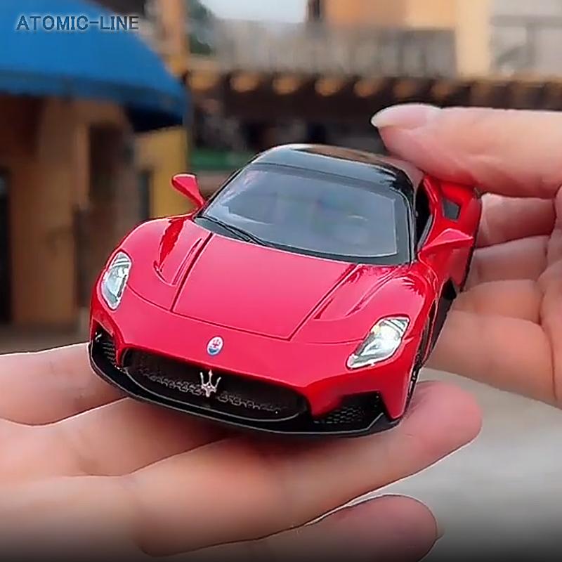 Maserati（マセラティ） MC20 1/32 ミニカー 全4色 ライト点灯