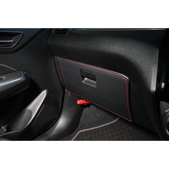 特許取得済）スズキ スイフト/スイフトスポーツ（ZC/ZD #3）グローブ