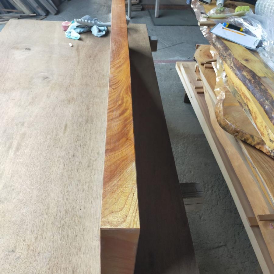 欅 厚板 厚み6.5cm×幅26.5cm×長さ136cm 塗装あり/造作材/棚板/花台