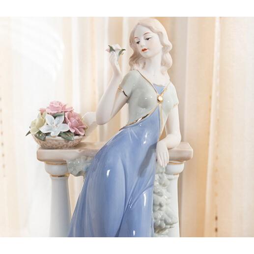 陶器 置物 西洋陶器 北欧磁器 陶器製人形 お姫様 陶器人形 陶器置物