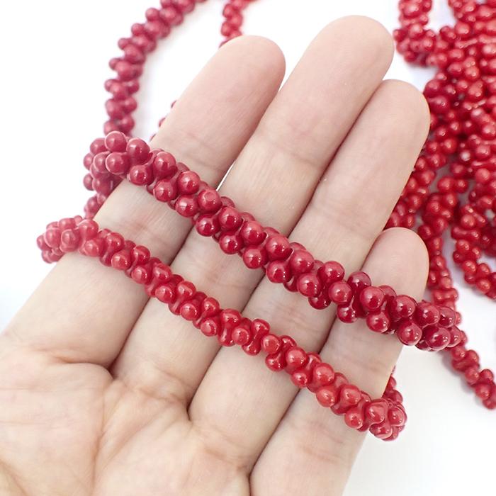 サンゴビーズ(染色) 8.ファルファーレ 型 2サイズ 連売り コーラル 赤