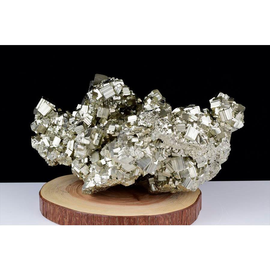 特大サイズ パイライト エクストラグレード (約16.9kg) 黄鉄鉱