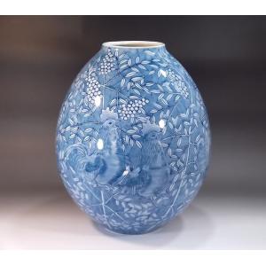 古染付蛸唐草割鹿景図花瓶｜有田焼 陶芸作家 藤井錦彩作 : 有田焼 藤井