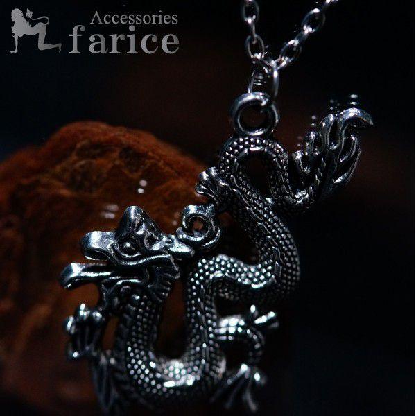 ドット柄スタッズ模様ドラゴン(龍)ブラック燻し調仕上げシルバー