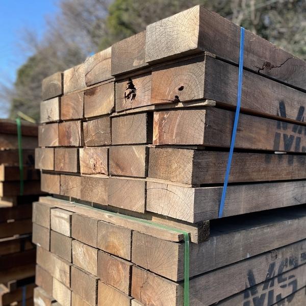 リーベ 送料無料 ケンパス枕木 新古枕木 長900mm×厚90〜100mm×幅180