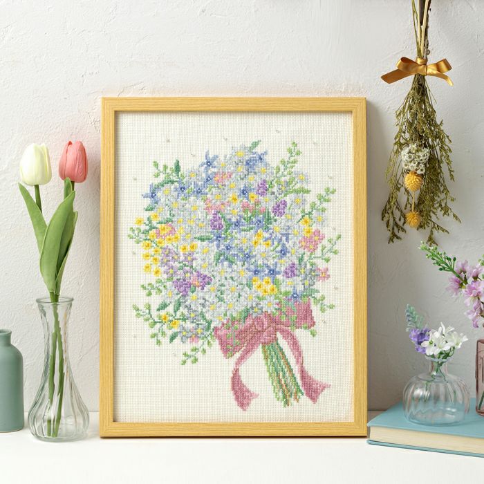 クロスステッチフレーム＜ポインセチアのアレンジ＞ | リバティ 生地