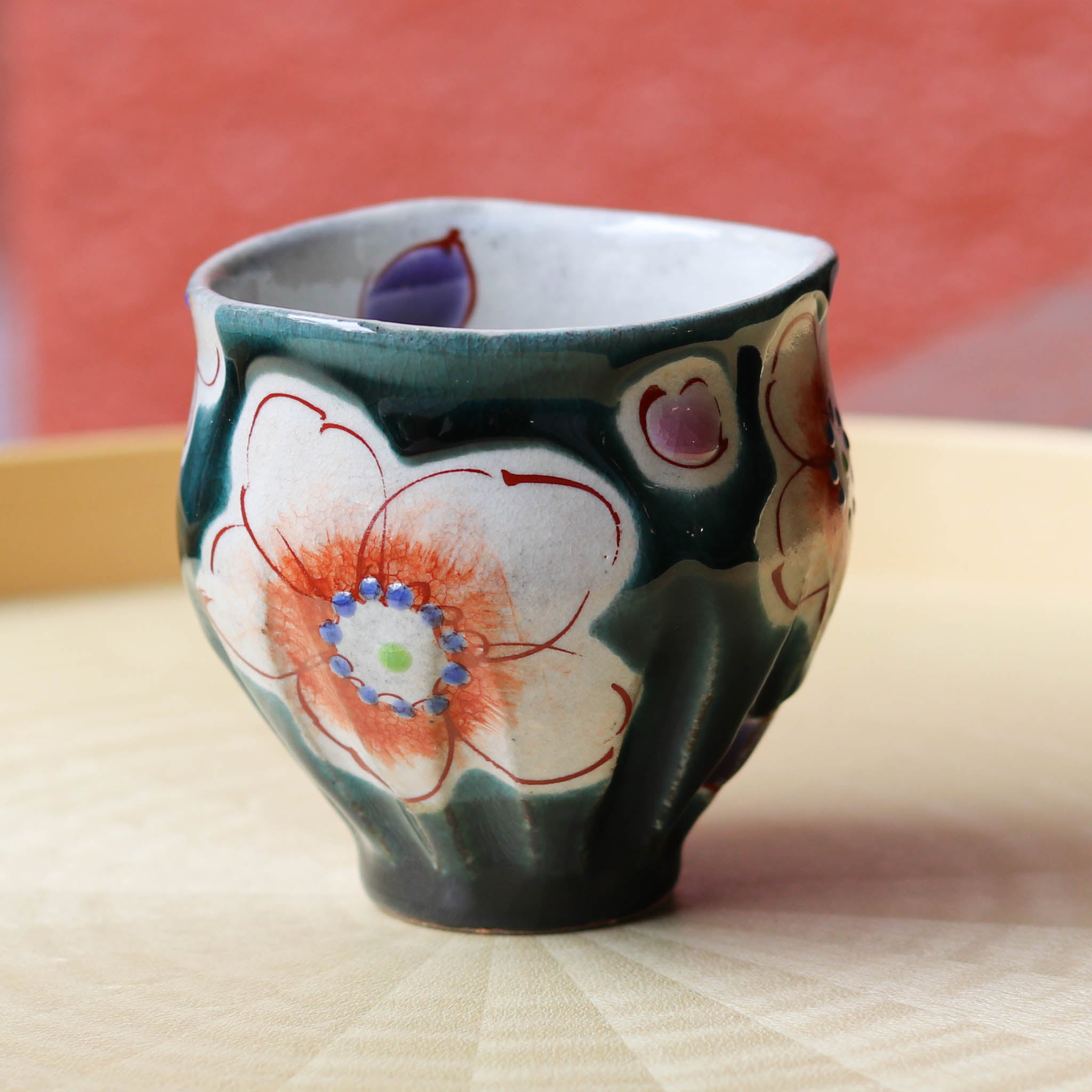 九谷焼 酒器 | ぐい呑み | 釉彩花うらら | 虚空蔵窯