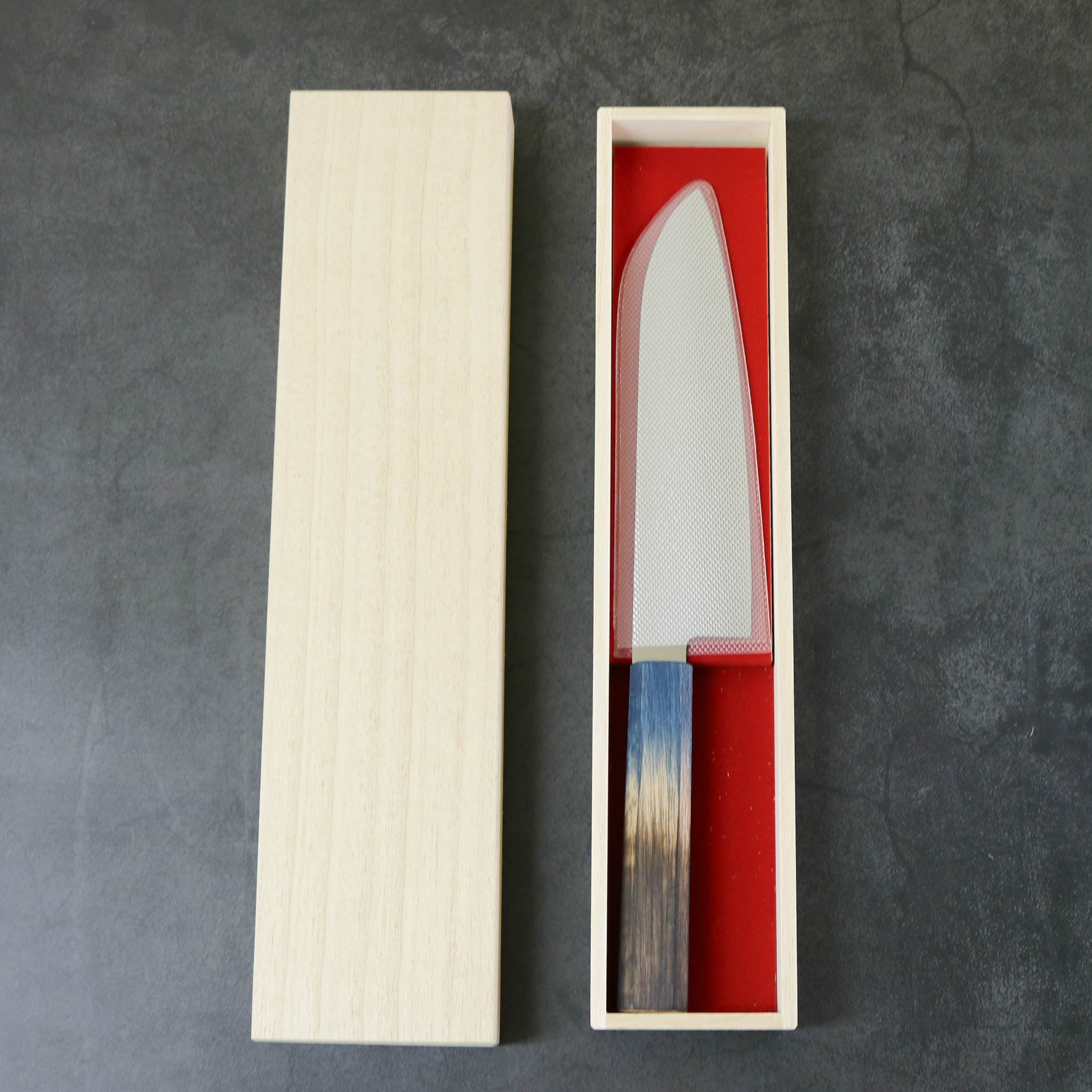 堺打刃物 包丁 | ダマスカス67層 三徳 18cm 両刃 | 暁ハンドル 桐箱入り