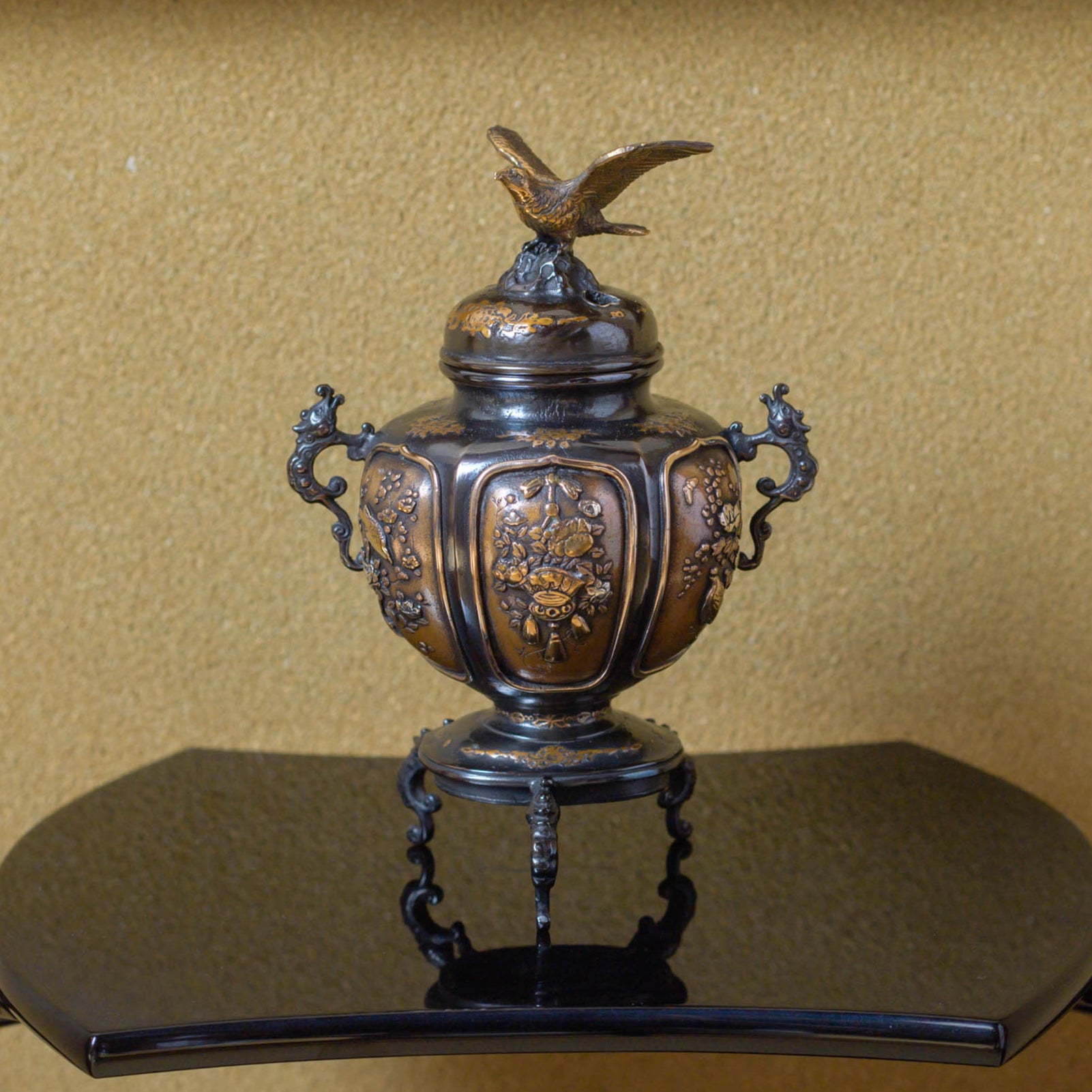 アンティーク 色絵三足香炉 1客 6 アンティーク 色絵三足香炉 1客 6