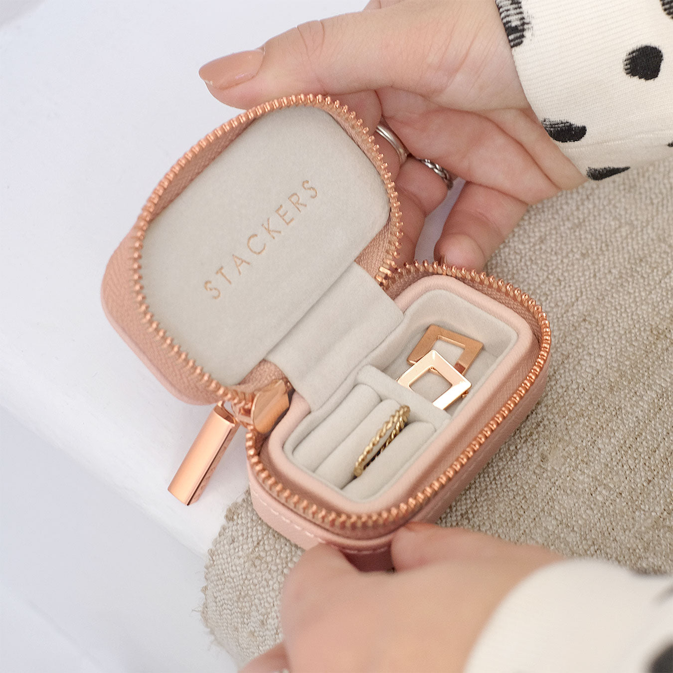 Stackers Blush Petite Travel Jewellery Box – STACKERS LONDON