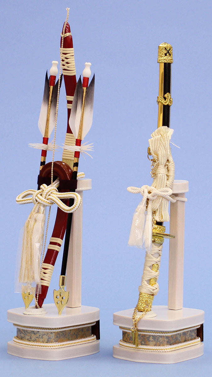 五月人形用付属品、弓太刀セット単品販売 13号白木 赤弓 – 寿鳳人形の東芸