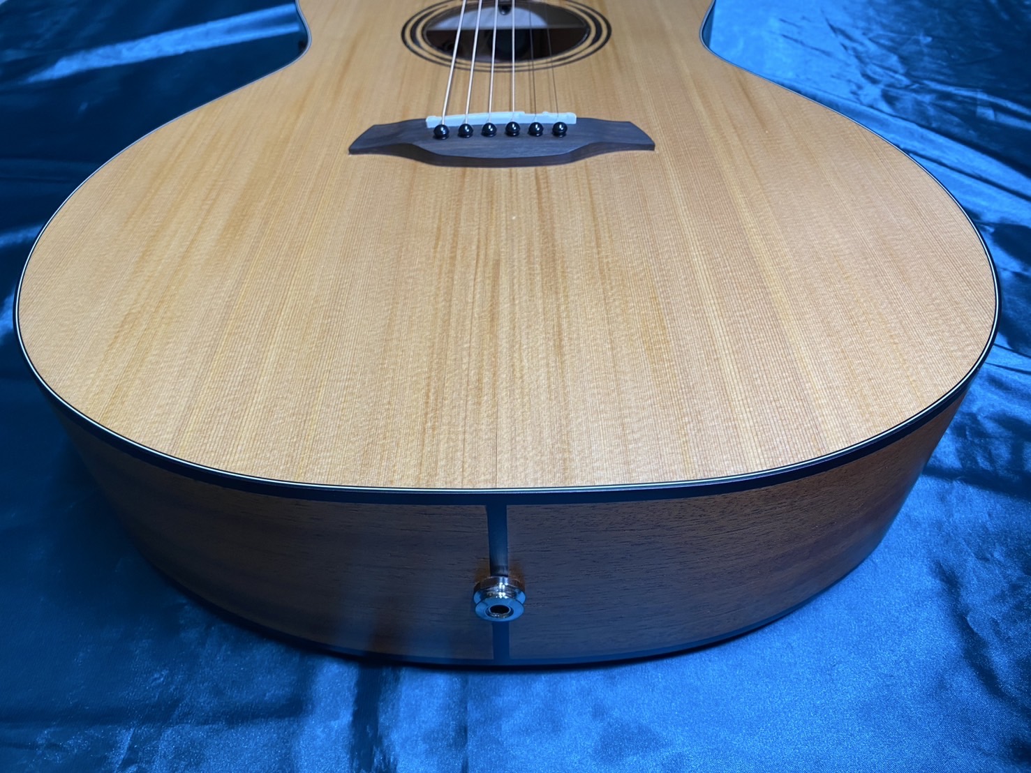 Baton Rouge / AR11C / ACE (新品) - KALEIDO GUITAR ギター・ベース