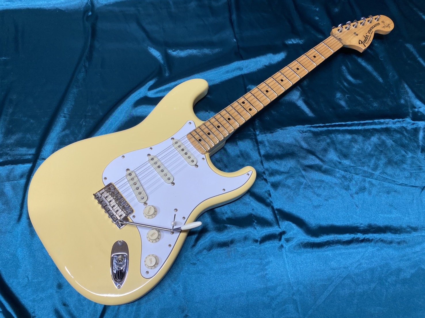 Fender JAPAN / ST-YJM Yngwie Malmsteen Signature【中古品