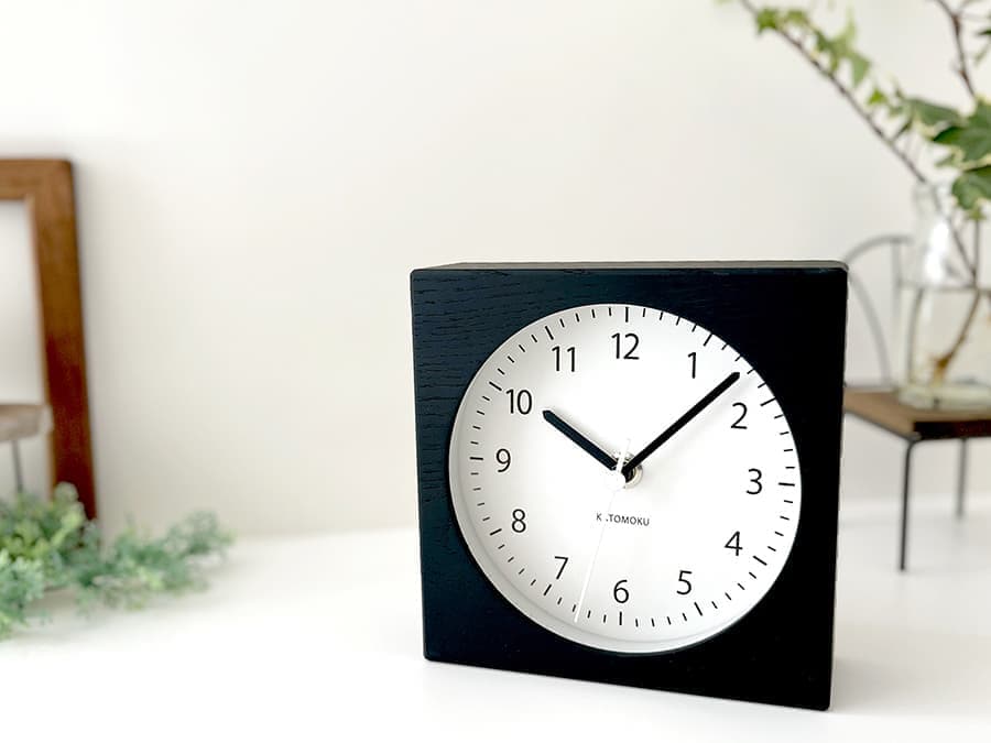 km-134_dual_use_clock_8