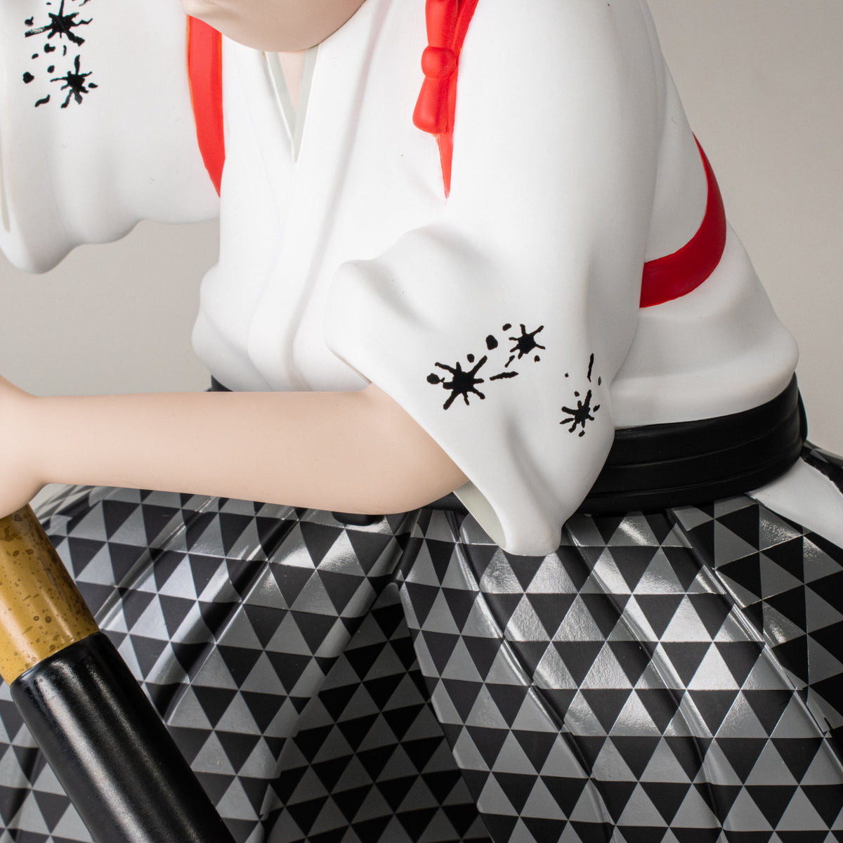 大画即書 / 鱗 / ESOW