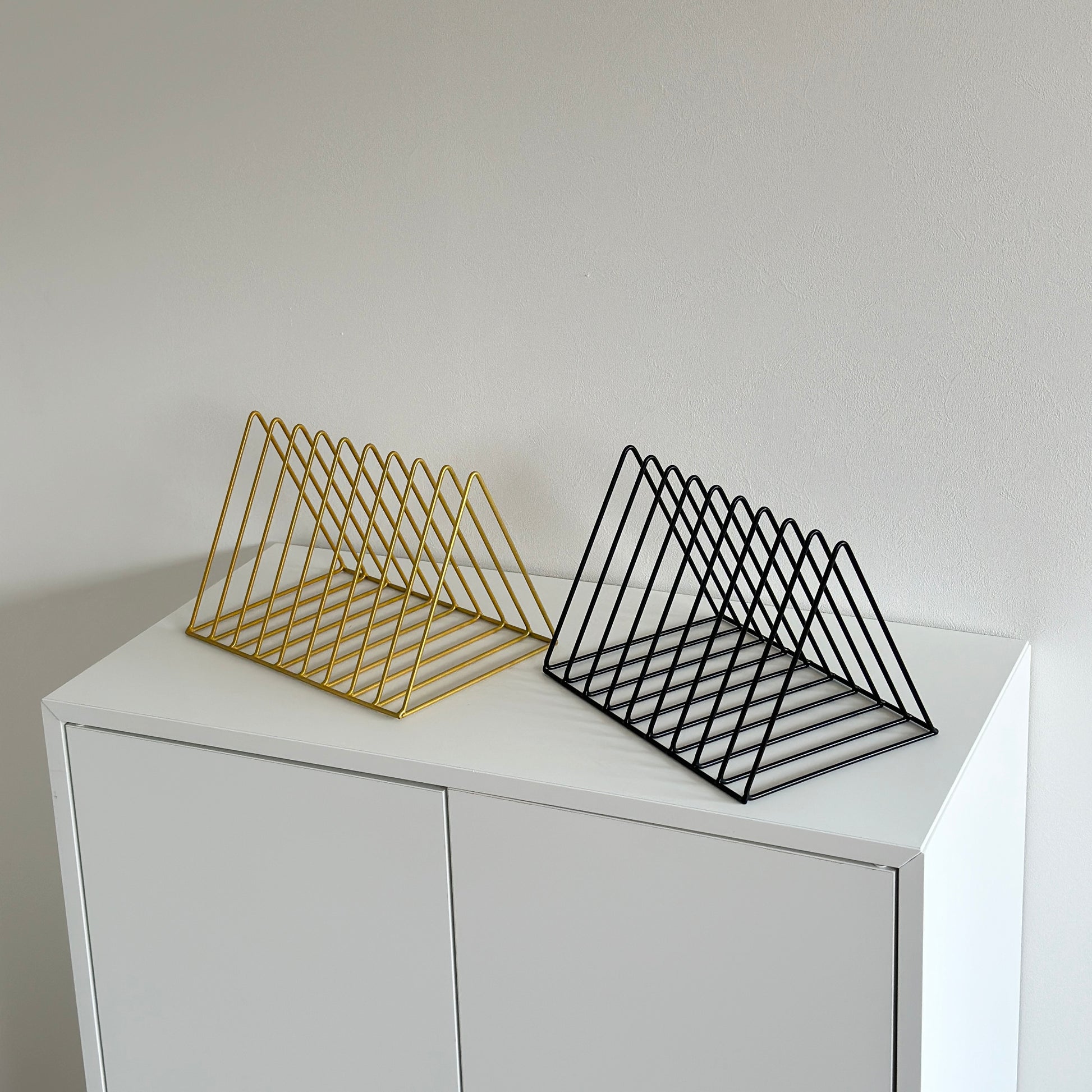 マガジンラック｜アイアンブックスタンド - territory