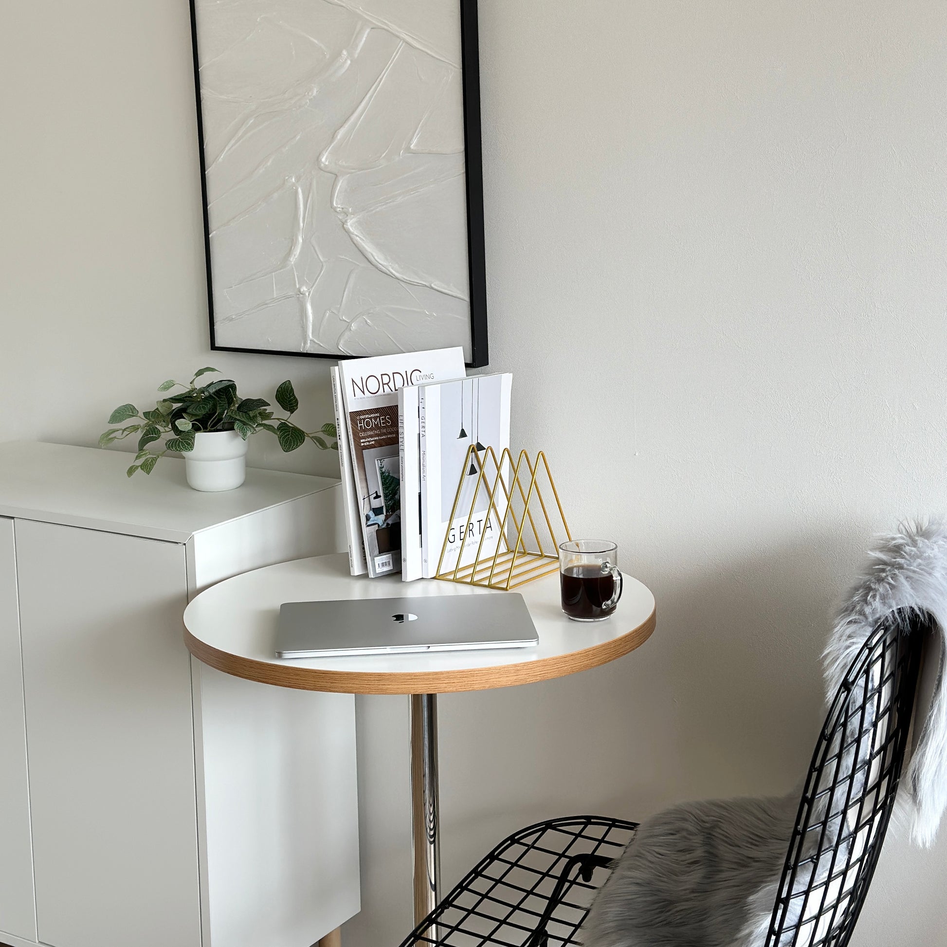 マガジンラック｜アイアンブックスタンド - territory