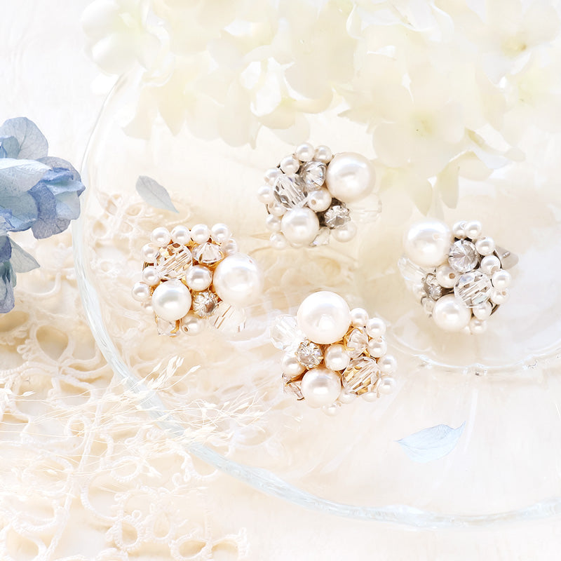 レシピNo.KR1137 貴和クリスタルのパールビジューピアス – 貴和製作所