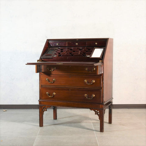 ビューロー・デスク – 神戸アンティークウェアハウス