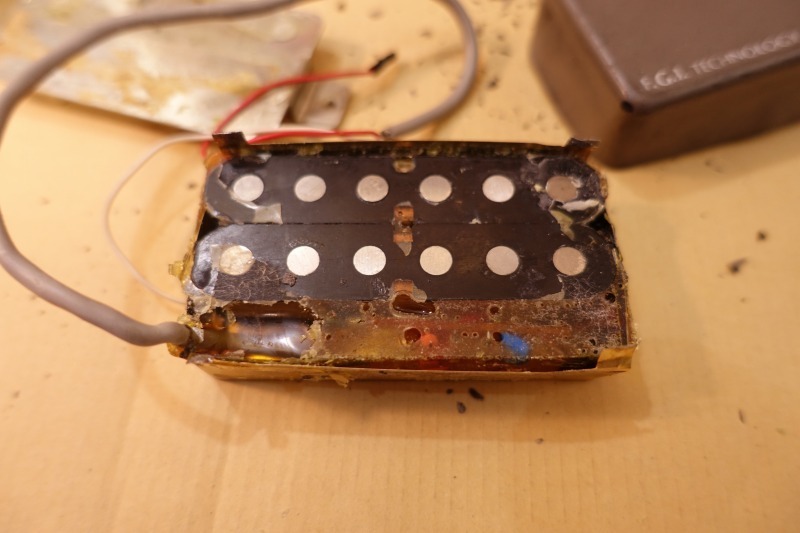 FERNANDES F.G.I. TECHNOLOGY ピックアップ（分解）」: こいち時間