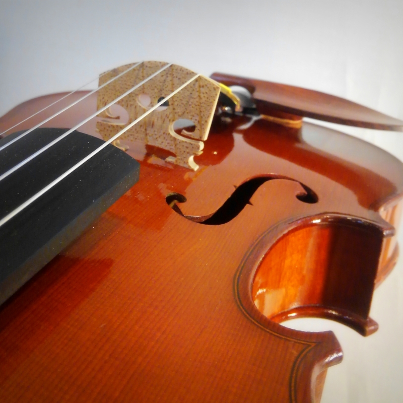 Stradivari1721 Label by J.Thivoville-LAMY | 国際楽器社
