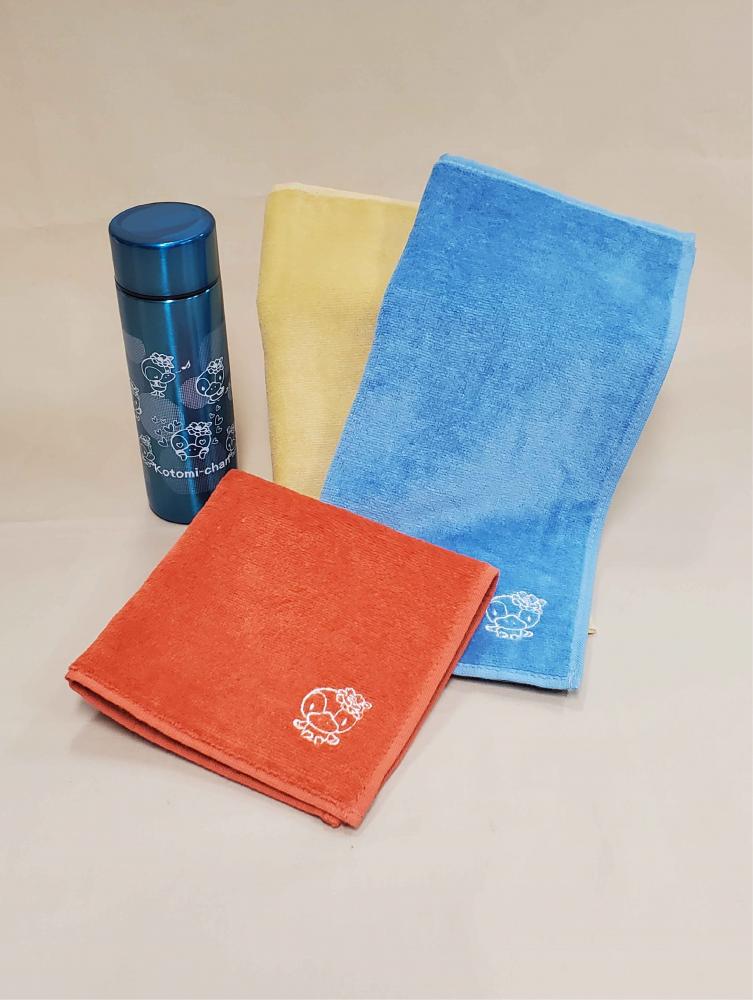 新色登場】コトミちゃん タオルハンカチ ＆ ステンレスボトル