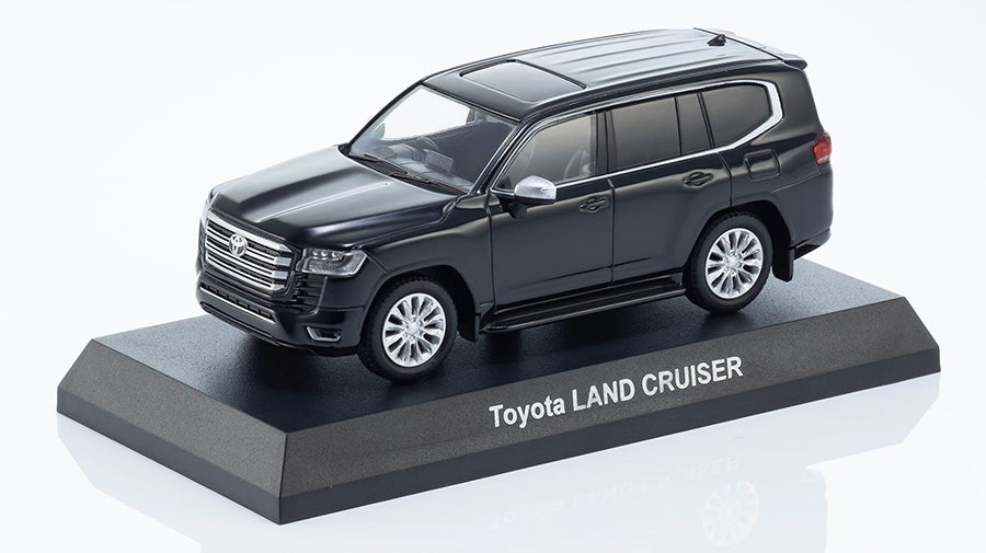 トヨタの「ランクル300」がミニカーになって登場！ 世界的人気を誇る