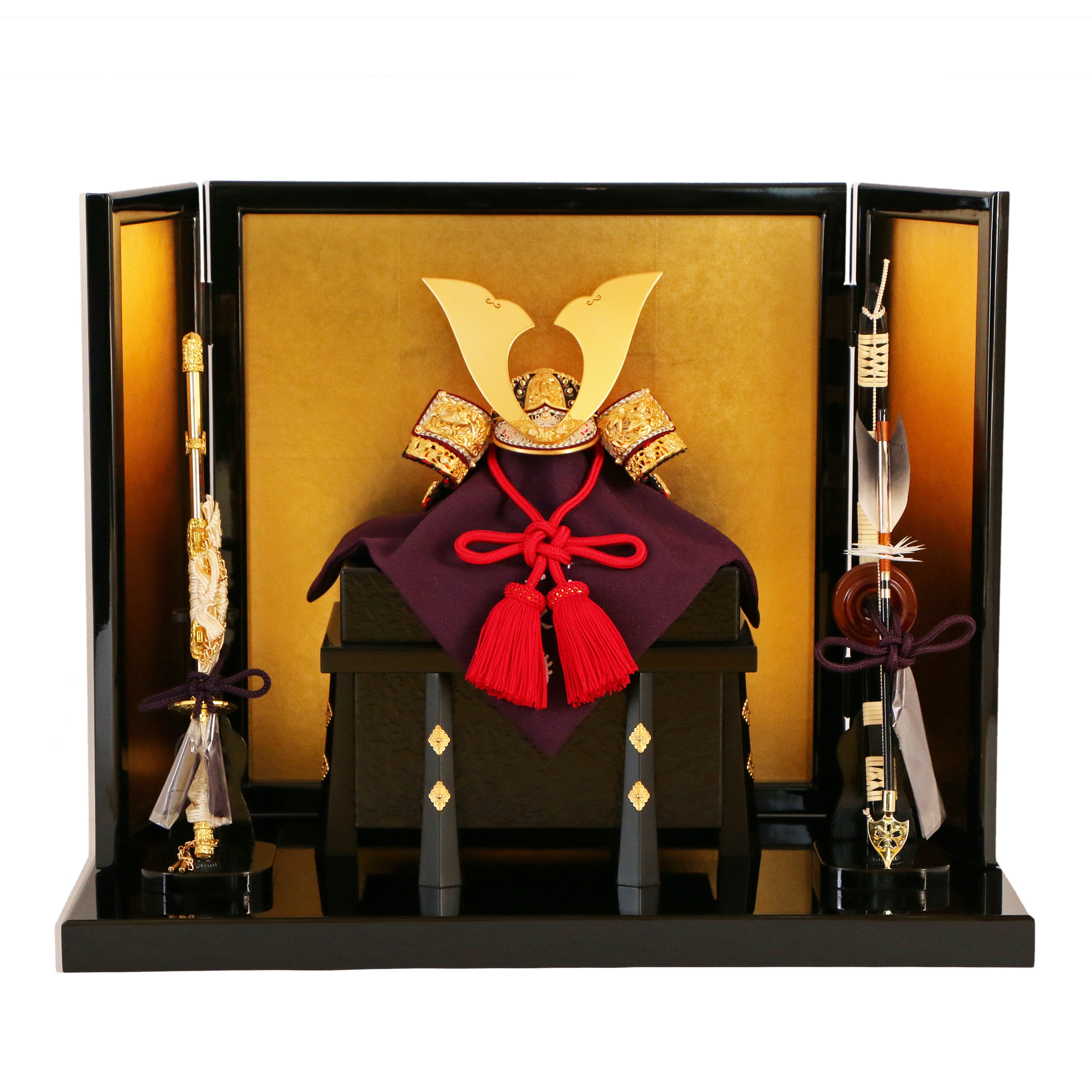 飾兜 極上8号 黒小札 赤糸縅 竹雀錺 – 平安住一水｜京都甲冑株式会社